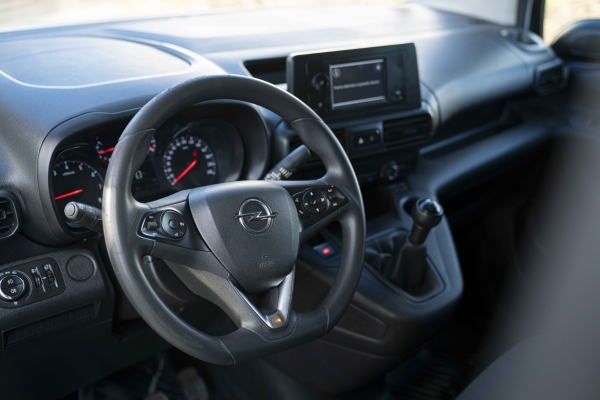 OPEL COMBO 1.6 HDI 92 L1 - Imagen 10
