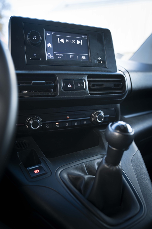 OPEL COMBO 1.6 HDI 92 L1 - Imagen 9