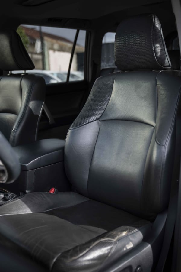 TOYOTA LAND CRUISER PRADO 4.0 - Imagen 10