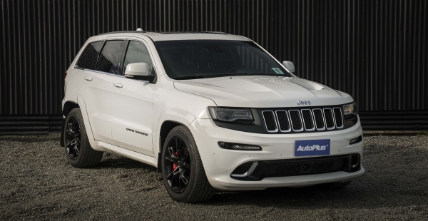 Jeep Grand Cherokee 6.4 Auto SRT8 4WD - Imagen 3