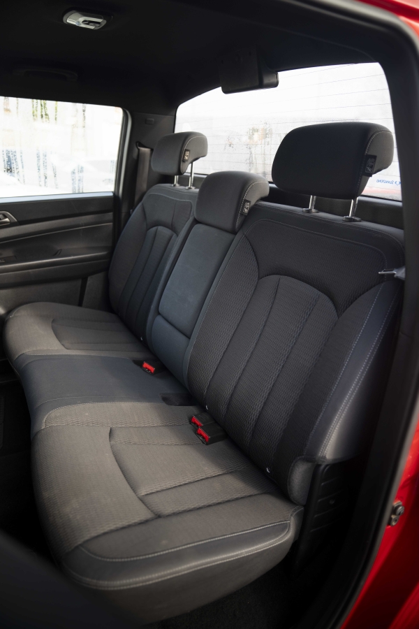 SSANGYONG MUSSO - Imagen 12