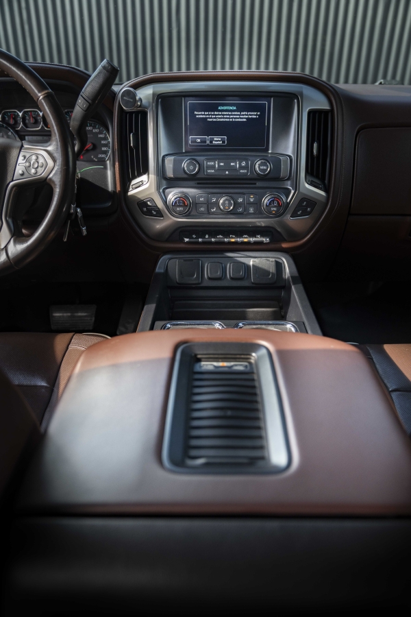 SILVERADO LTZ 4WD 5.3 HIGH COUNTRY - Imagen 8