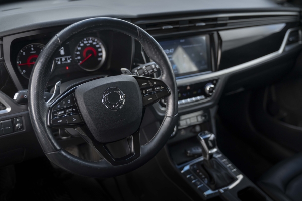 KORANDO 1.6 GLX - Imagen 7