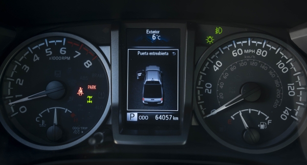 TACOMA DCAB 4X4 3.5 AUT - Imagen 11