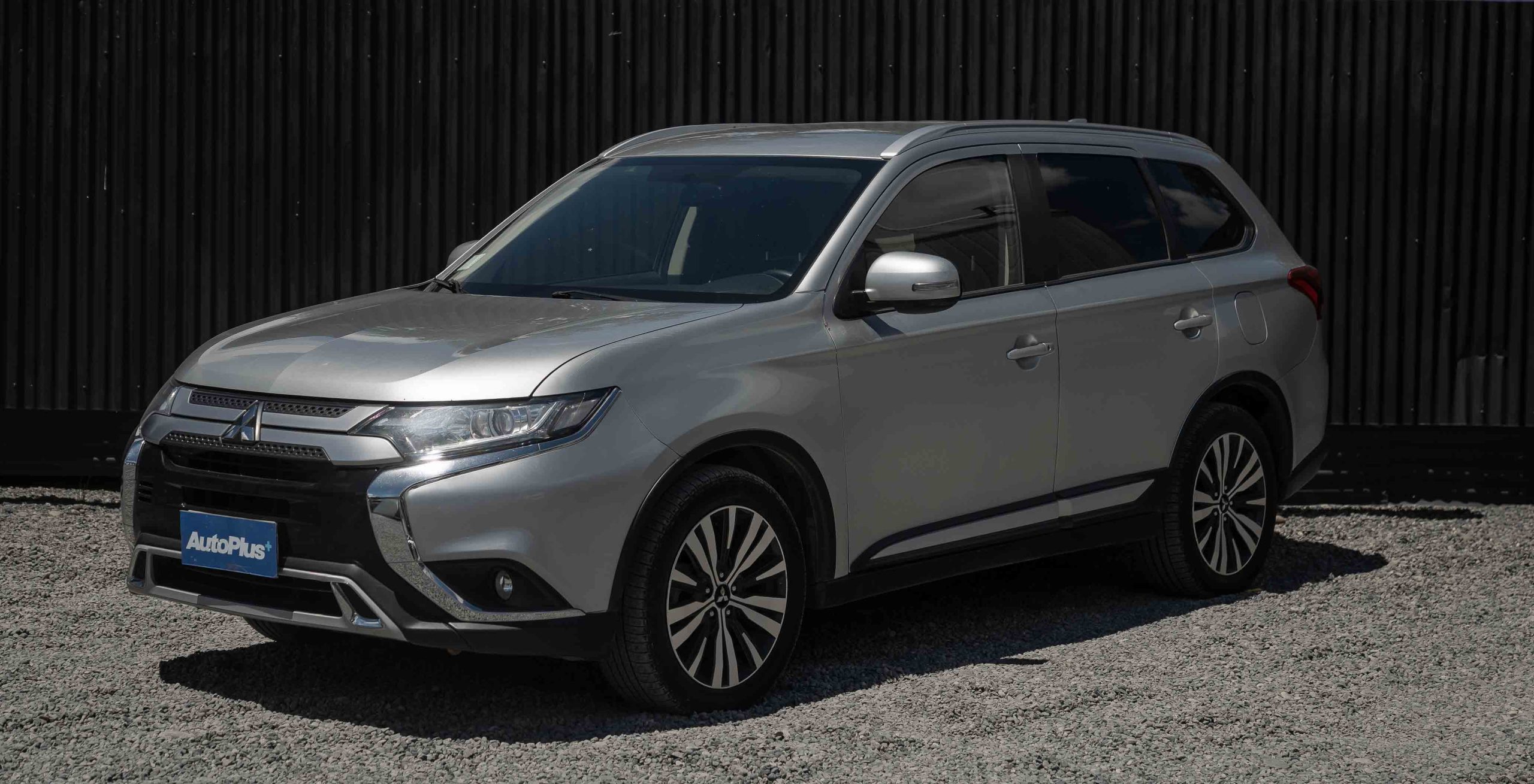 MITSUBISHI OUTLANDER - 2020 - Imagen 12