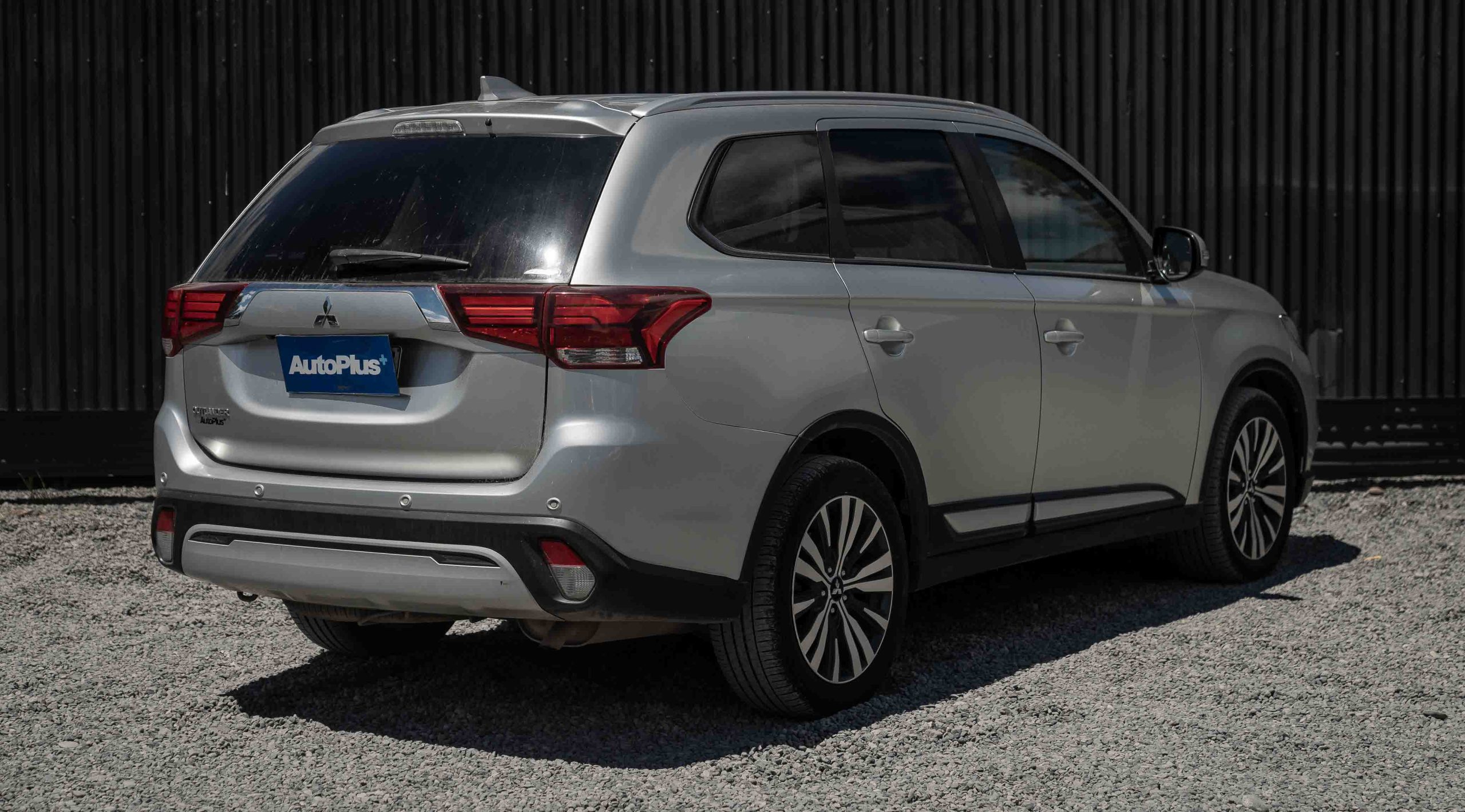 MITSUBISHI OUTLANDER - 2020 - Imagen 8