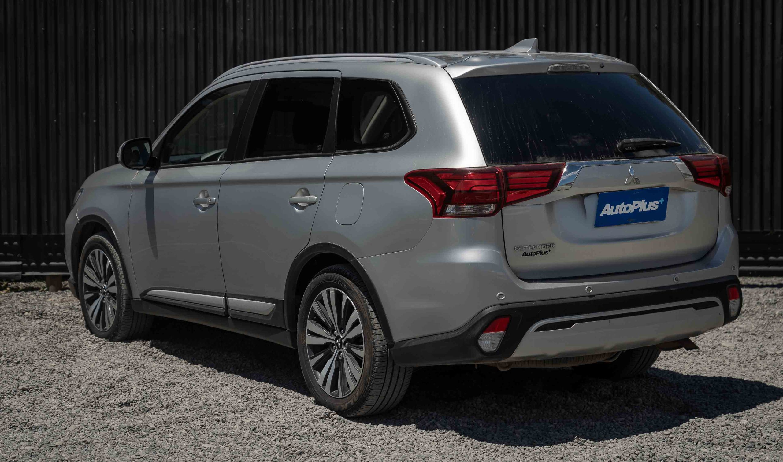 MITSUBISHI OUTLANDER - 2020 - Imagen 7