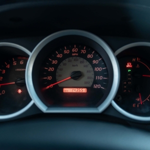 TOYOTA TACOMA  – 2010